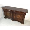 Credenza in noce massello a due ante, 1800