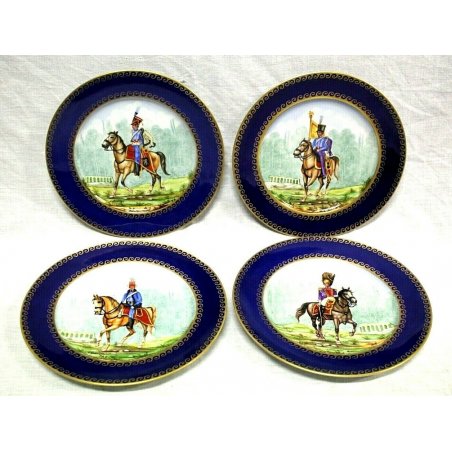 Set ANTICO PIATTO PARATA PORCELLANA Sevres BLU ORO CAVALIERE UNIFORME CAVALLO 