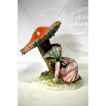 ANTICA CERAMICA Capodimonte Tiziano Galli FIGURA BIMBI INNAMORATI FUNGO ITALIA