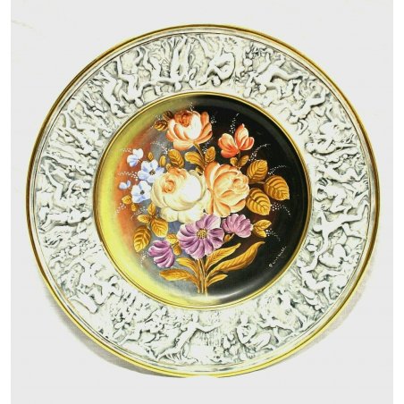 GRANDE PIATTO PORCELLANA POLICROMA TESA BASSORILIEVO CAPODIMONTE '40/'50 NAPOLI