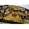 VECCHIO BASCO MEDAGLIE DISTINTIVI RUSSIAN SOVIET MILITARY CAP HAT BERET BADGES