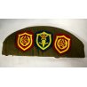 VECCHIO BASCO MEDAGLIE DISTINTIVI RUSSIAN SOVIET MILITARY CAP HAT BERET BADGES
