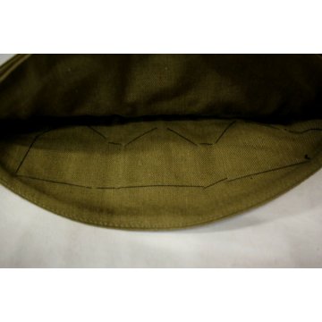 VECCHIO BASCO MEDAGLIE DISTINTIVI RUSSIAN SOVIET MILITARY CAP HAT BERET BADGES