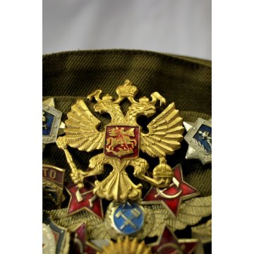VECCHIO BASCO CON DISTINTIVI RUSSIAN SOVIET MILITARY CAP HAT BERET WITH BADGES