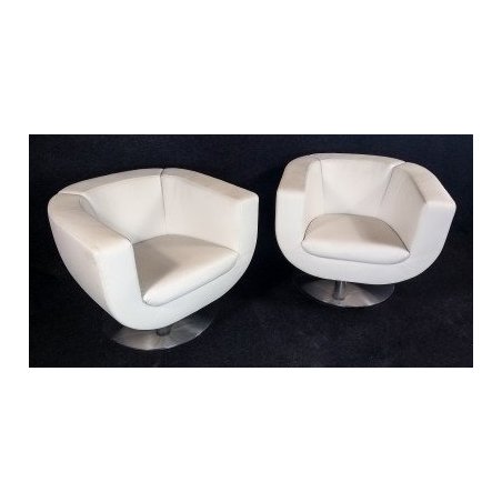 Coppia poltrone Tulip design Jeffrey Bernett per BeB