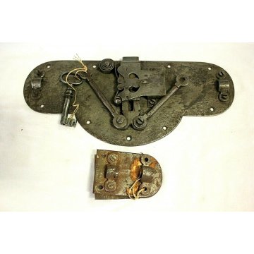 GRANDE RARA ANTICA SERRATURA ferro battuto con CHIAVE 800 DOOR LOCK IRON KEY   