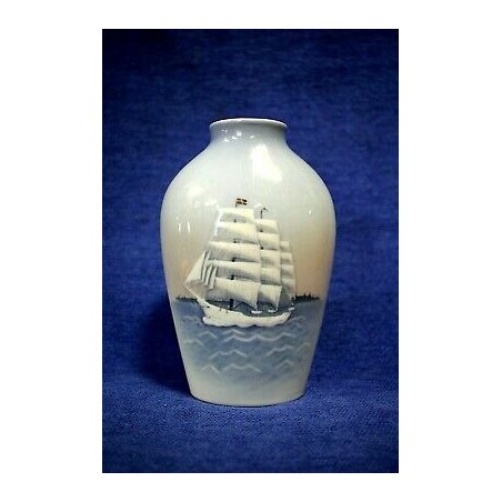 ANTICO VASO ROYAL COPENHAGEN 1302/6239 VELIERO PORCELAIN B&G DENMARK Ceramica 
