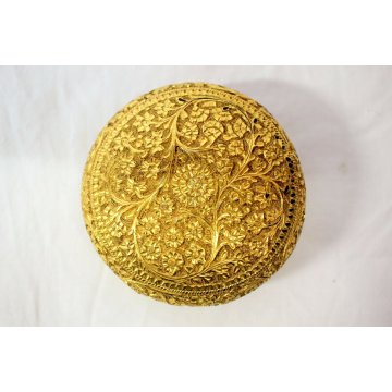  ANTICA SCATOLA TONDA MARTELLATA VERMEIL PORTA PASTICCHE PORTA CIPRIA IXX sec.