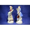COPPIA SCULTURE PORCELLANA DAMA CAVALIERE scena romantica JAPAN FOREGN '900 