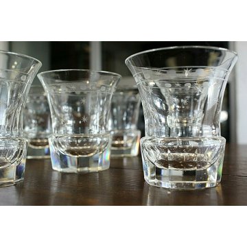 SERVIZIO 8 BICCHIERI VETRO MOLATO INCISO DECORO STELLE OVALI STILE Guido Balsamo