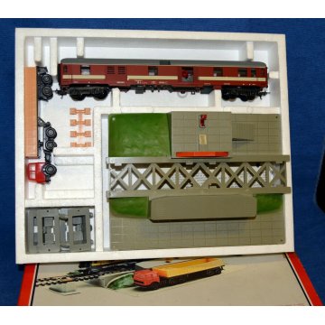 TRENO LIMA VAGONE HO CARRO MERCI DIORAMA TRENINO CAMION SCARICA CASSE 0976 TIR 