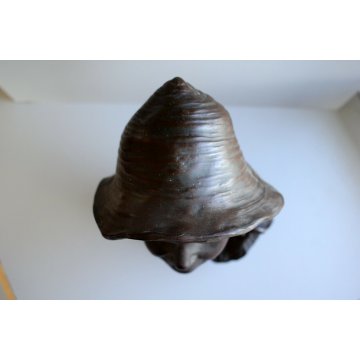 SCULTURA BUSTO SCUGNIZZO PESCATORE TERRACOTTA RAGAZZO DI STRADA con CAPPELLO