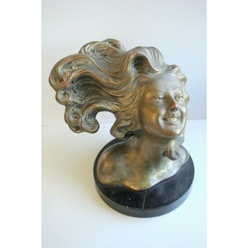 SCULTURA BUSTO TERRACOTTA DIPINTA RAME BRONZO DONNA CAPELLI AL VENTO PRIMO '900