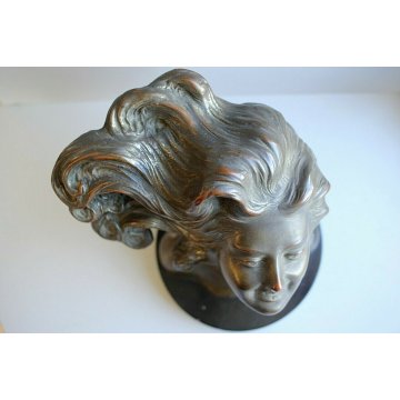 SCULTURA BUSTO TERRACOTTA DIPINTA RAME BRONZO DONNA CAPELLI AL VENTO PRIMO '900